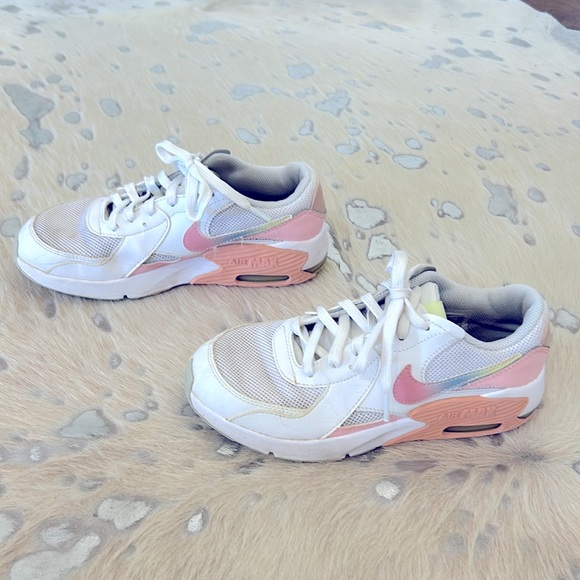 Nike Other - Multi colored cool toned Nike Air Max girls size 4.5